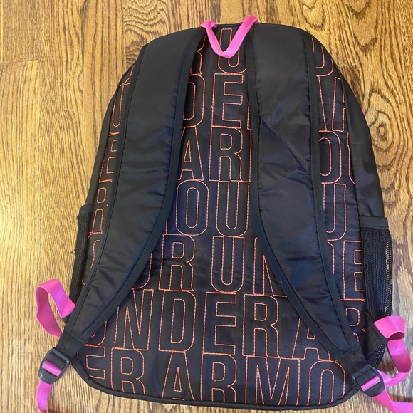 Under Armour backpack - Picture 3 of 3